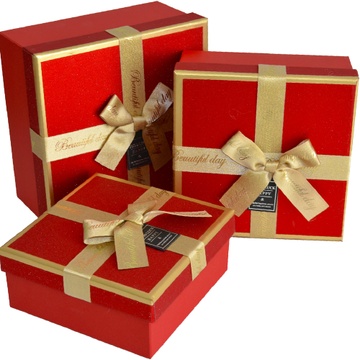Подарункові картонні коробки 11030139, компл.3 шт