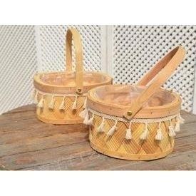 Wood chip woven basket, oval, with tassels, 23&times;19&times;24 cm - 27011901