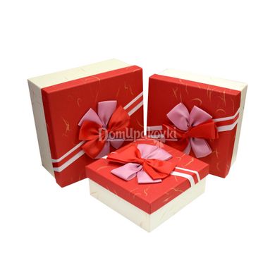 Набор подарочных коробок квадратных с бантом  3шт 41031021