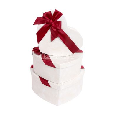 Набор подарочных коробок в виде сердца 3шт 31031001